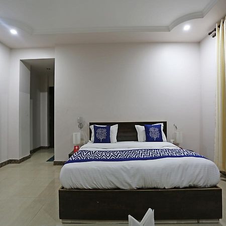 Oyo 4635 Sheetal Hotel Haldwani Ngoại thất bức ảnh